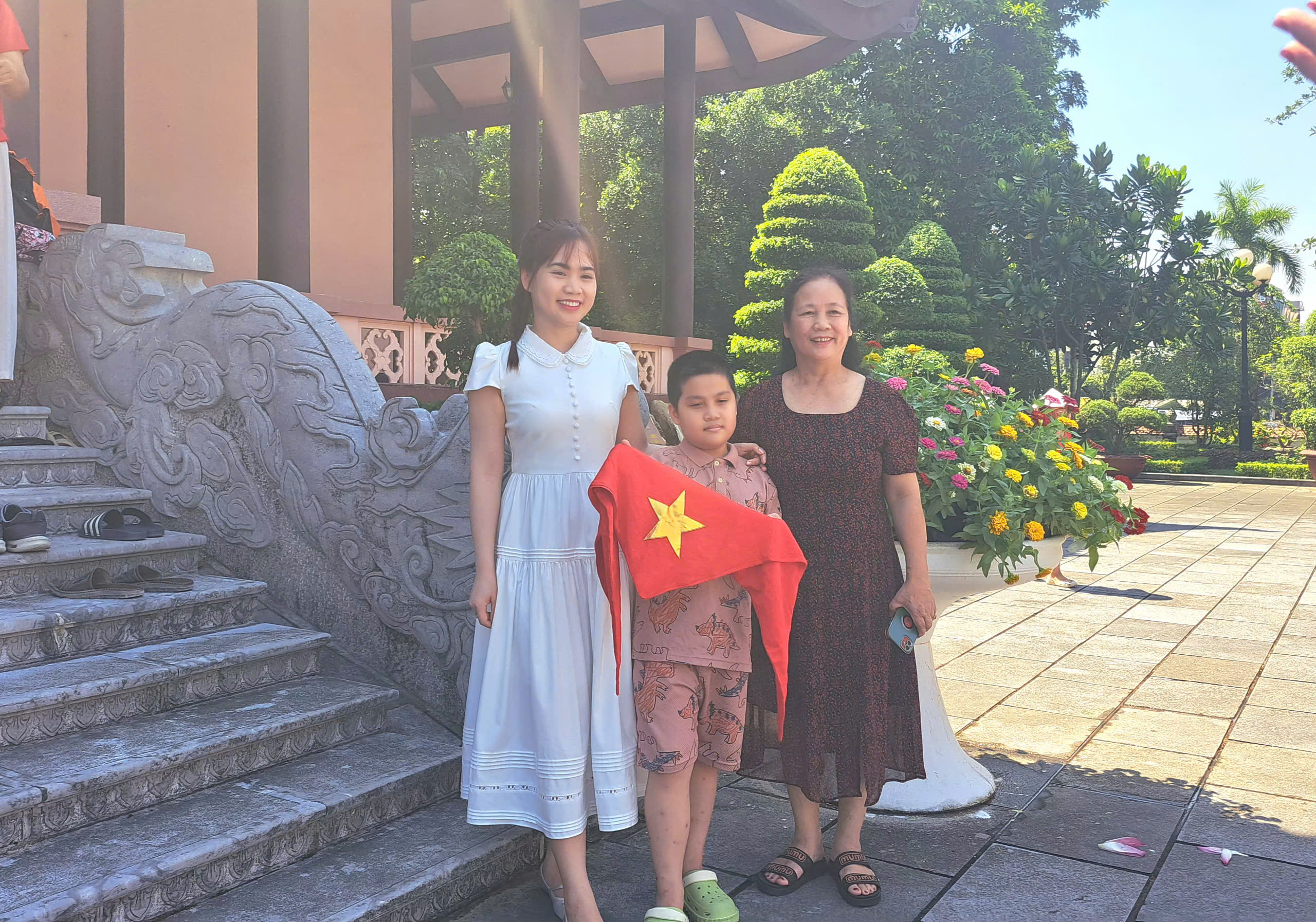 Anh-tin-bai
